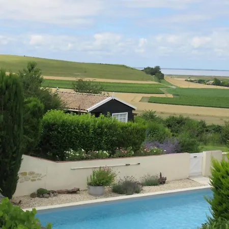 Le Panorama Entre Vignobles Et Estuaire Σπίτι διακοπών